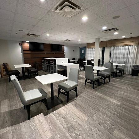 Wingate By Wyndham Dublin Near Claytor Lake State Park מראה חיצוני תמונה