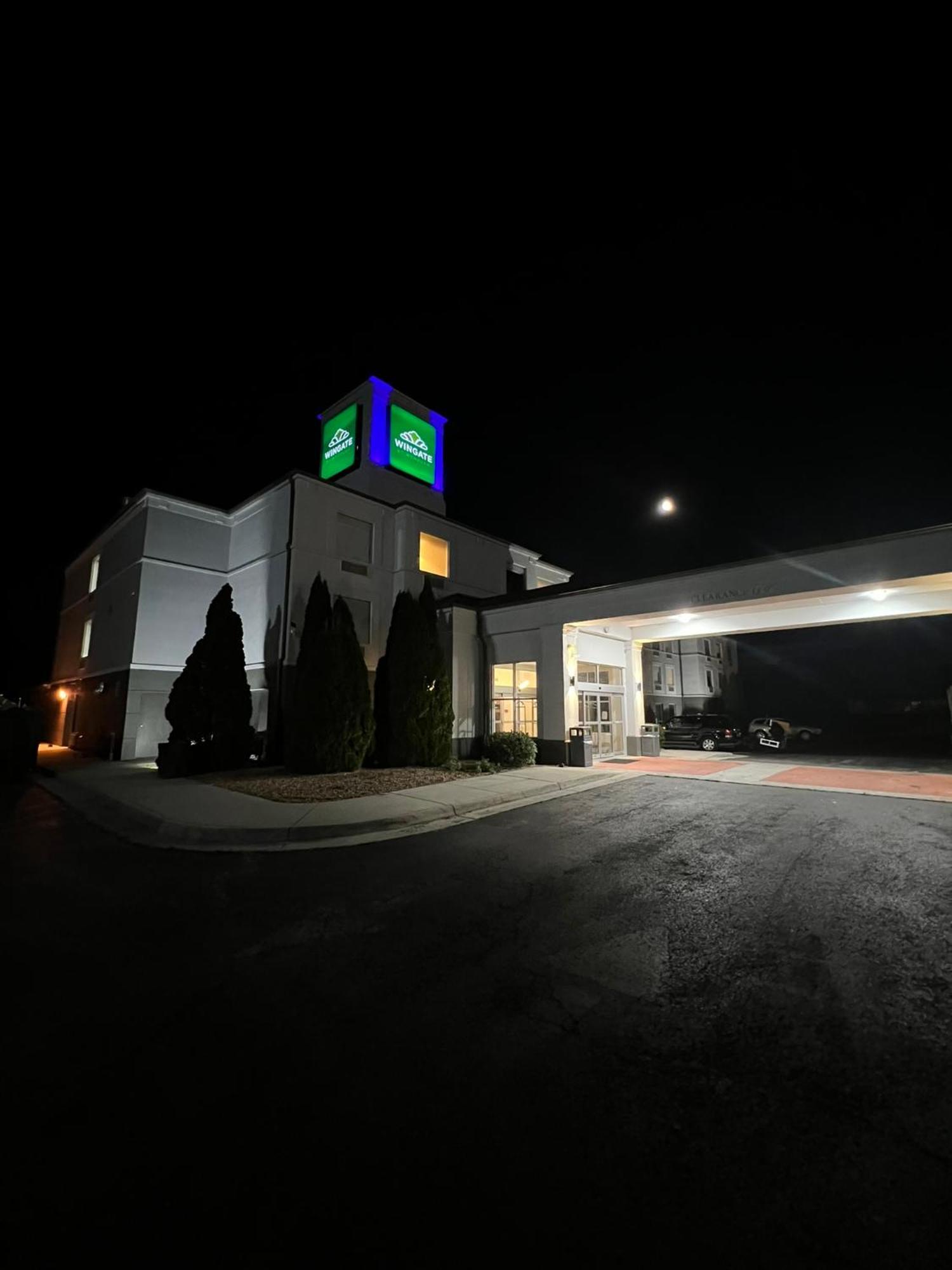 Wingate By Wyndham Dublin Near Claytor Lake State Park מראה חיצוני תמונה